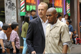 Bruce Willis and Mos Def in 16 Blocks