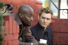 Omar Epps and Jude Law in Alfie