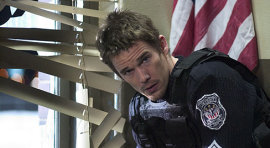 Ethan Hawke in Assault on Precinct 13