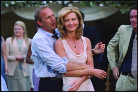 Kevin Costner and Joan Allen in The Upside of Anger