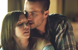 Vera Farmiga and Paul Walker in Running Scared