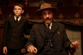 Dillon Freasier and Daniel Day-Lewis in There Will Be Blood