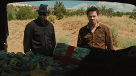 Denzel Washington and Mark Wahlberg in 2 Guns