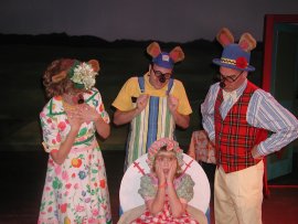 Liz Millea, Russell berberich, Hannah Solchenberger, and Brad Hauskins in Goldilocks & the Three Bears