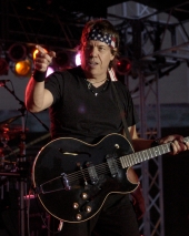 George Thorogood