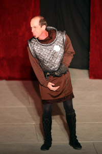 Michael King as Richard III in 2009's King Henry VI: Richard, Duke of York