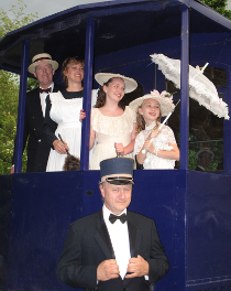 John Donald O'Shea, Sue Somes, Faith Osborne, Mark Holmes, and Laila Haley in Meet Me in St. Louis