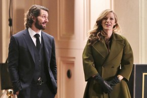 Michiel Huisman and Blake Lively in The Age of Adaline