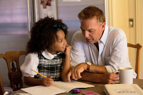 Jillian Estell and Kevin Costner in Black or White