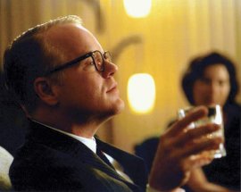 Philip Seymour Hoffman in Capote