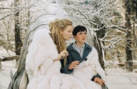 Tilda Swinton and Skandar Keynes in The Chronicles of Narnia: The Lion, the Witch, & the Wardrobe