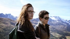 Kristen Stewart and Juliette Binoche in Clouds of Sils Maria