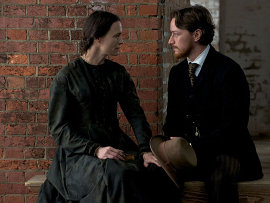 Robin Wright and James McAvoy in The Conspirator
