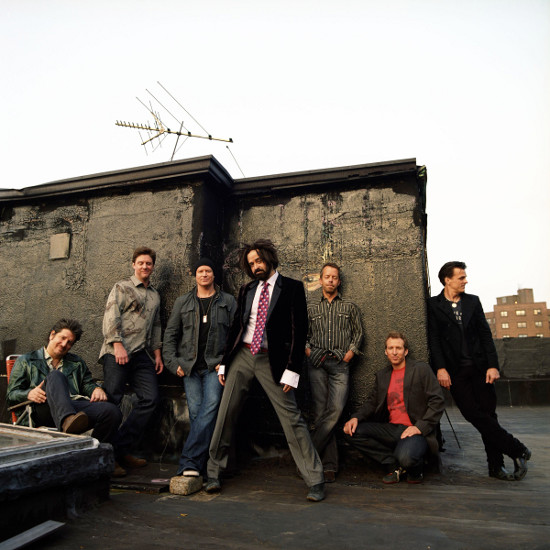Counting Crows. Photo by Danny Clinch.