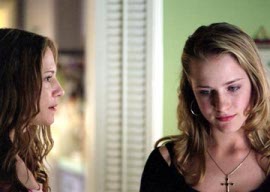 Holly Hunter and Evan Rachel Wood in Thirteen