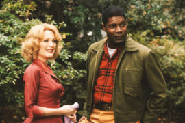 Julianne Moore and Dennis Haysbert in Far from Heaven