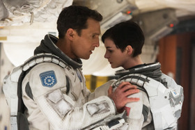 Matthew McConaughey and Anne Hathaway in Interstellar