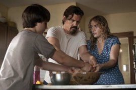 Gattlin Griffith, Josh Brolin, and Kate Winslet in Labor Day