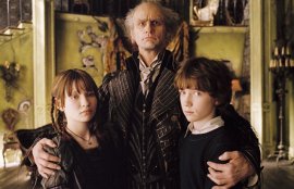 Emily Browning, Jim Carrey, and Liam Aiken in Lemony Snicket's A Series of Unfortunate Events
