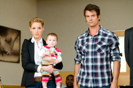 Katherine Heigl, Josh Duhamel, and Alexis, Brooke, or Brynn Clagett in Life as We Know It