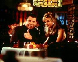 John Travolta and Lisa Kudrow in Lucky Numbers