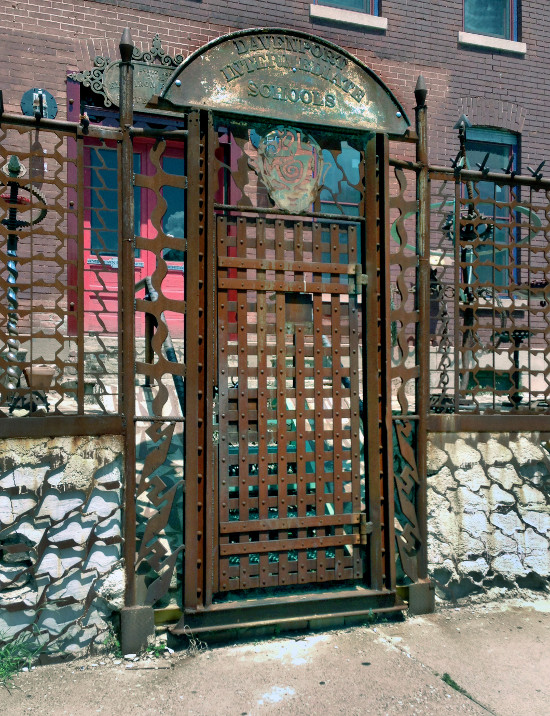 Eric Mart's studio entrance on Third Street. Photo by Bruce Walters.