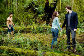 Taylor Lautner, Kristen Stewart, and Robert Pattinson in The Twilight Saga: New Moon