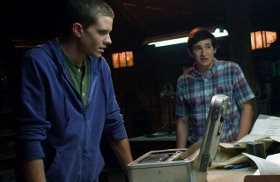 Jonny Winter and Sam Lerner in Project Almanac