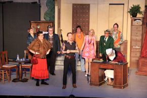 Michelle Crouch, Anita Cook, Elyzia Powers, Erik Wilson, Jonathan Schrader, Kristan Mitchell, Mischa Hooker, Dan Baldwin, and Michael Callahan in Gianni Schicchi