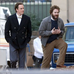 Michael Fassbender and Seth Rogen in Steve Jobs