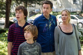 Skyler Gisondo, Steele Stebbins, Ed Helms, and Christina Applegate in Vacation