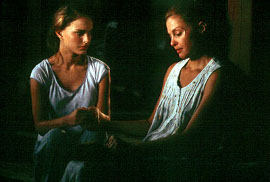 Natalie Portman and Ashley Judd in Where the Heart Is