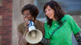 Viola Davis and Maggie Gyllenhaal in Won't Back Down