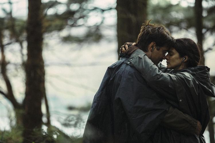 Colin Farrell and Rachel Weisz in The Lobster