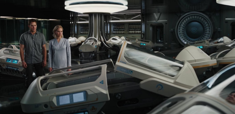 Chris Pratt and Jennifer Lawrence in Passengers