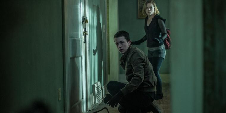 Dylan Minnette and Jane Levy in Don&#39;t Breathe