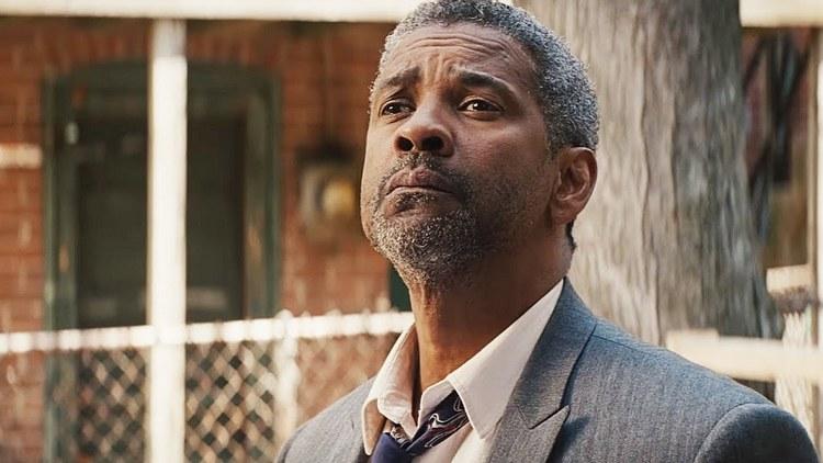 Denzel Washington in Fences