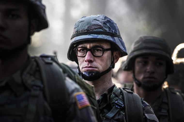 Joseph Gordon-Levitt in Snowden