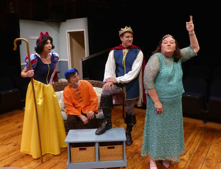 Heidi Hamer, Tom Vaccaro, Victor Angelo, and Jackie Skiles in &#39;Vanya & Sonia & Masha & Spike&#39;