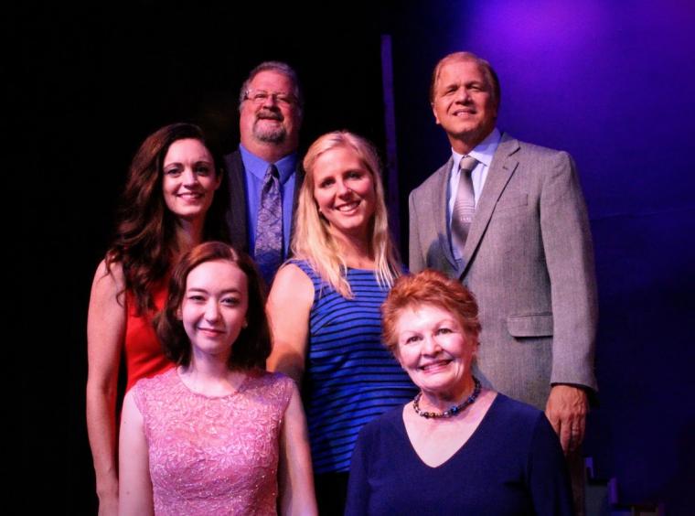 Mark Swessinger, Kevin Pieper (top), Christine Haas, Amanda Bolt (center), Laila Haley, and Pami Triebel (bottom) in A Grand Night for Singing