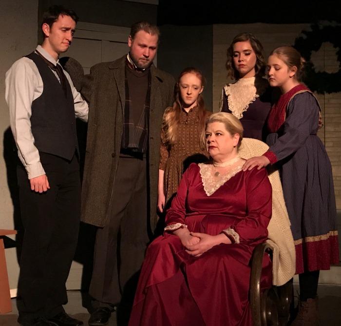 Michael Byrne, Joshua Malone, Laney Chandler, Scarlet Chandler, Wendy Czekalski, and Martha Behnke in A Christmas Carol