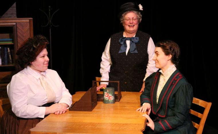 Anna Marie Schneider, Jennifer Kingry, and Alice Guzman in Silent Sky