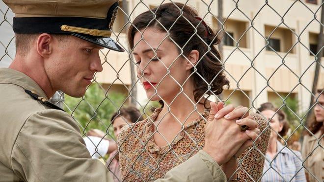 Ed Skrein and Mandy Moore in Midway