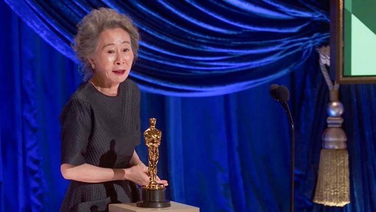 Best Supporting Actress Youn Yuh-jung