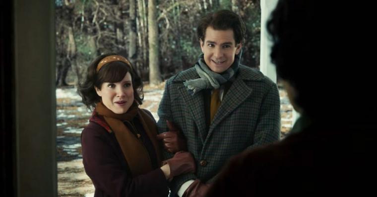 Jessica Chastain and Andrew Garfield in The Eyes of Tammy Faye
