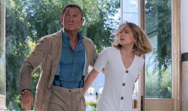 Daniel Craig and Lea Seydoux in No Time to Die