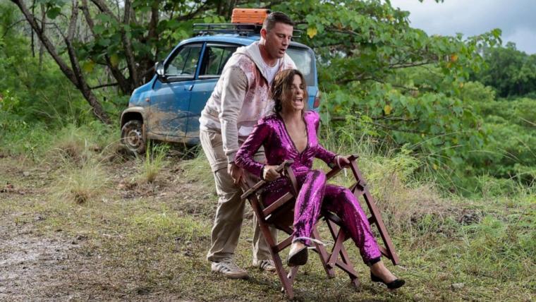 Channing Tatum and Sandra Bullock in The Lost City