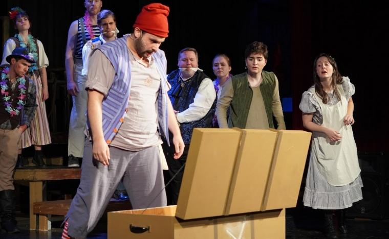 Keegan Walker, Lauren Clarke, Doug Johnson, Brycen Witt, Adam Sanders, Chris Tracy, Becca Casad, Jacob Johnson, and Amelia Fischer in Peter & the Starcatcher (photo by Bethany Sanders)