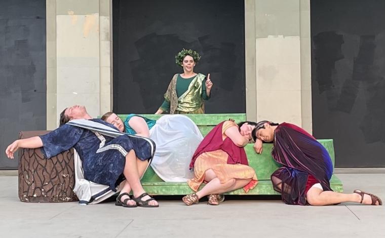 A Midsummer Night's Dream' in Different Looks and Cities - The New