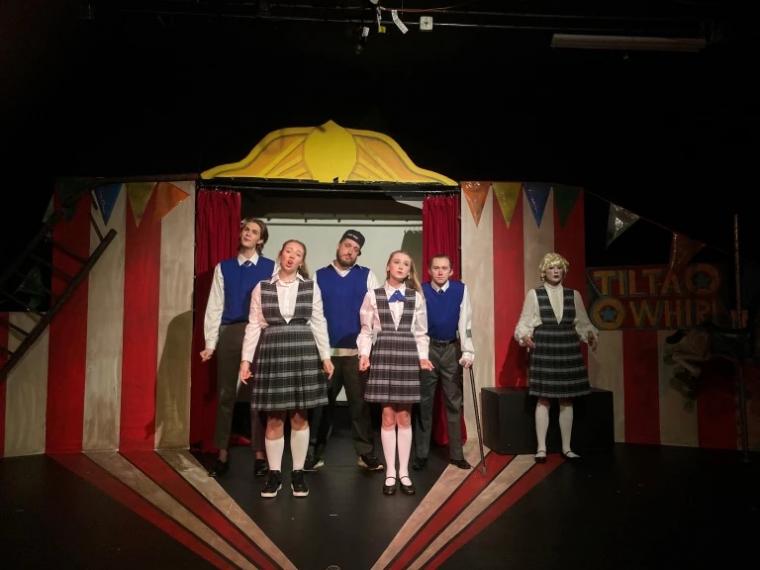 Eli Bates, Abby Bastian, Brandon Smith, Taylor Lynn, Ryan J. Hurdle, and Jacqueline Isaacson in the Black Box Theatre's Ride the Cyclone